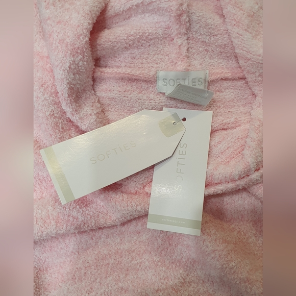 NWT Softies hooded marshmallow lounger, pink, size S/M - Picture 3 of 4
